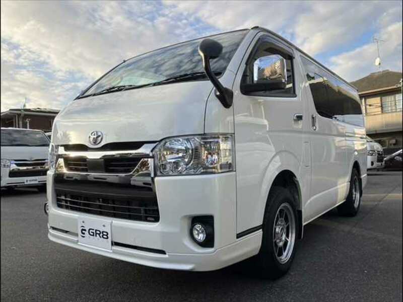 HIACE VAN-11