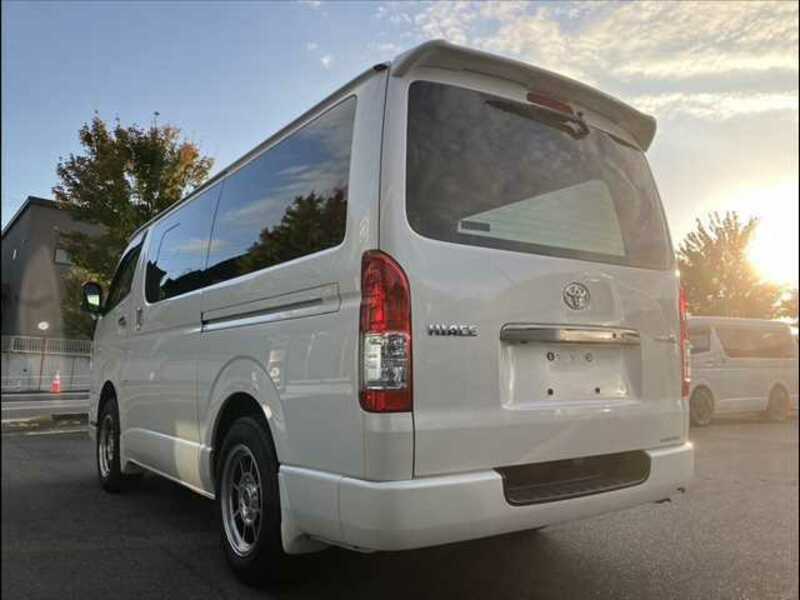 HIACE VAN-15