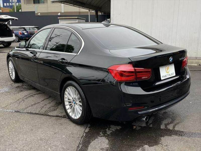 3 SERIES-17