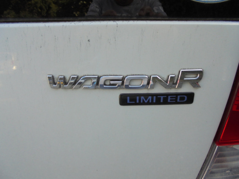 WAGON R-8