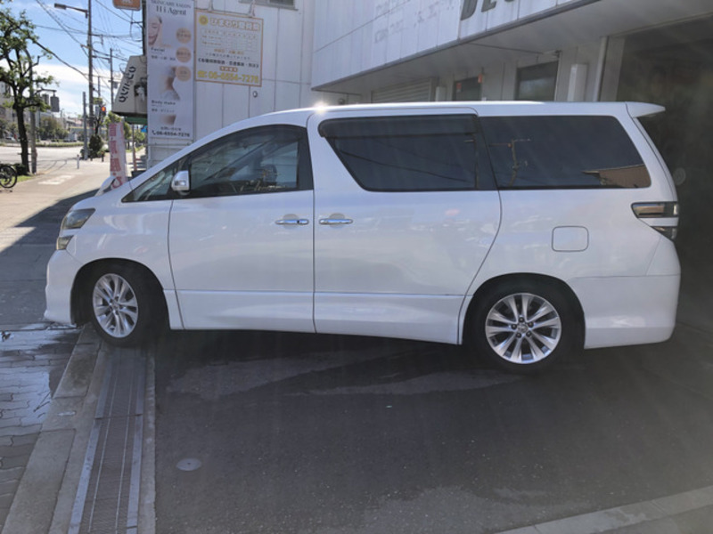 VELLFIRE