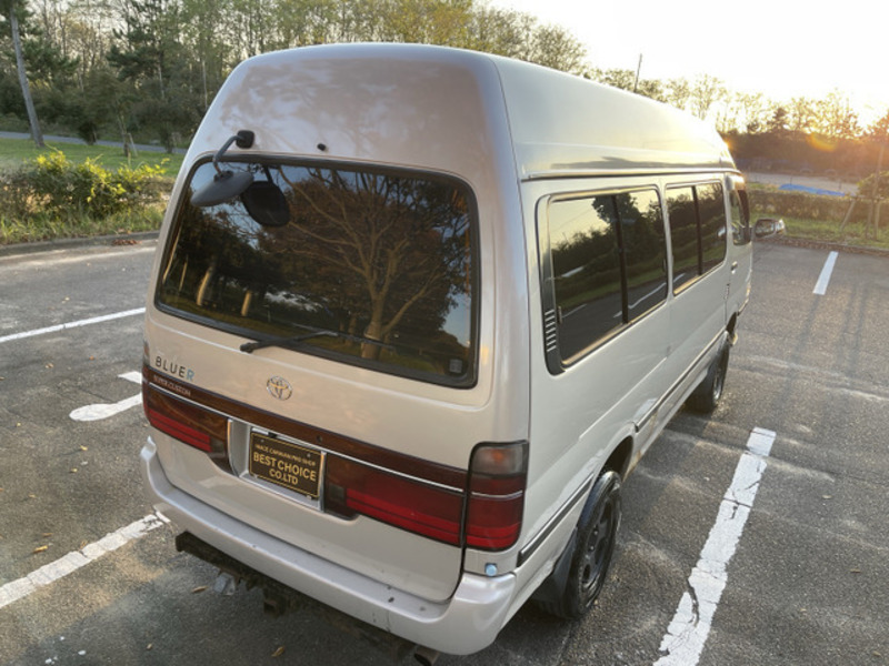 HIACE VAN-18