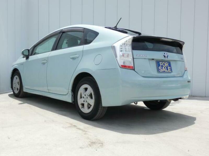 PRIUS-2