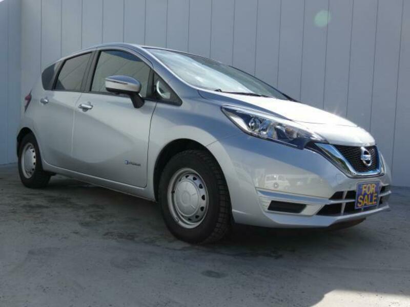 NISSAN　NOTE