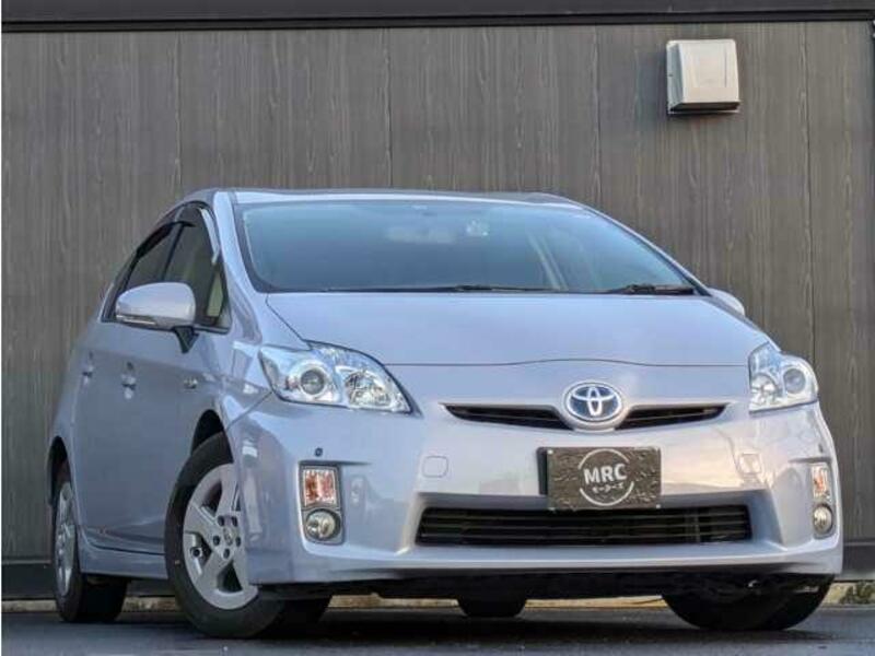 PRIUS-3