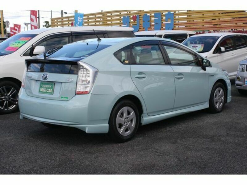 PRIUS-2