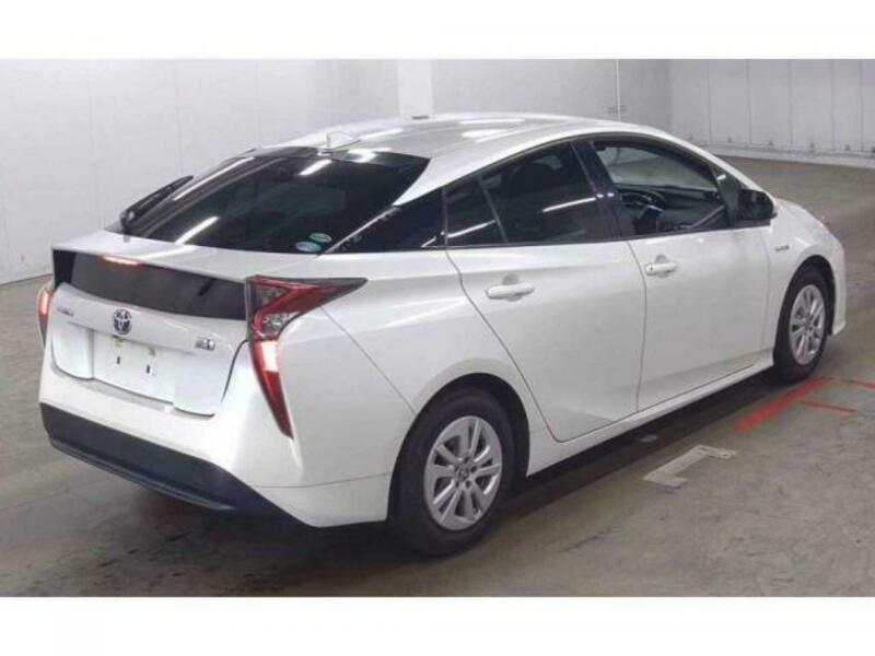 PRIUS-1