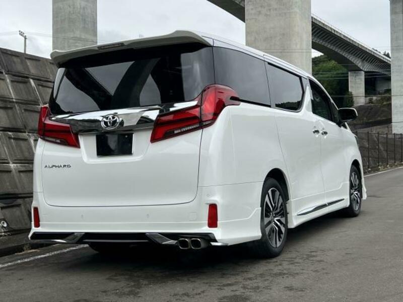 ALPHARD-7