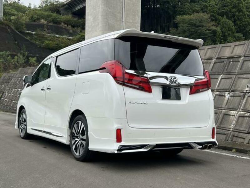 ALPHARD-1