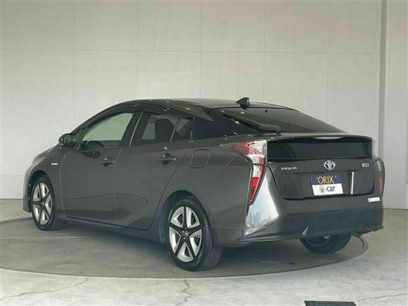 PRIUS-14