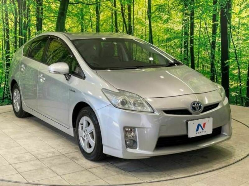 PRIUS-17