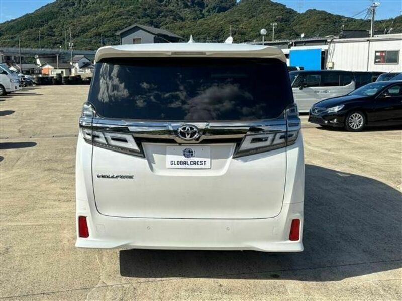 VELLFIRE-10