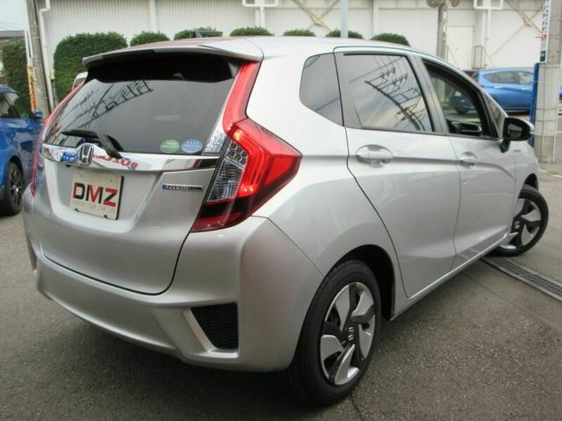 FIT HYBRID-5