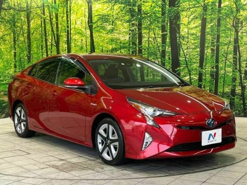 PRIUS-16