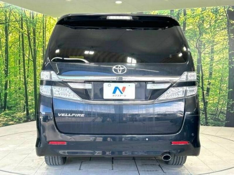 VELLFIRE-15