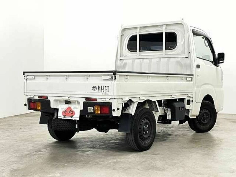 HIJET TRUCK-2