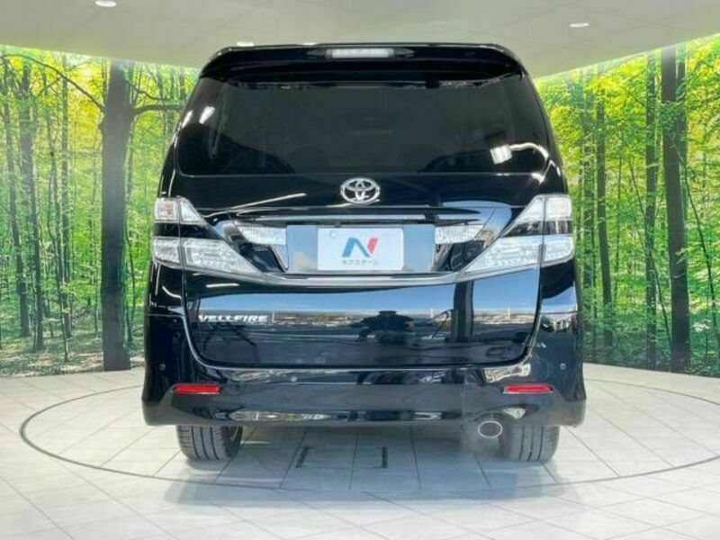 VELLFIRE-16