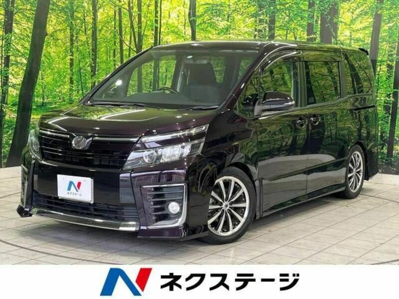 TOYOTA　VOXY