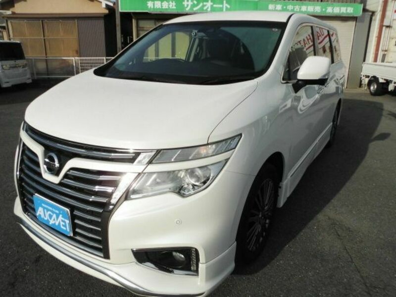 NISSAN　ELGRAND