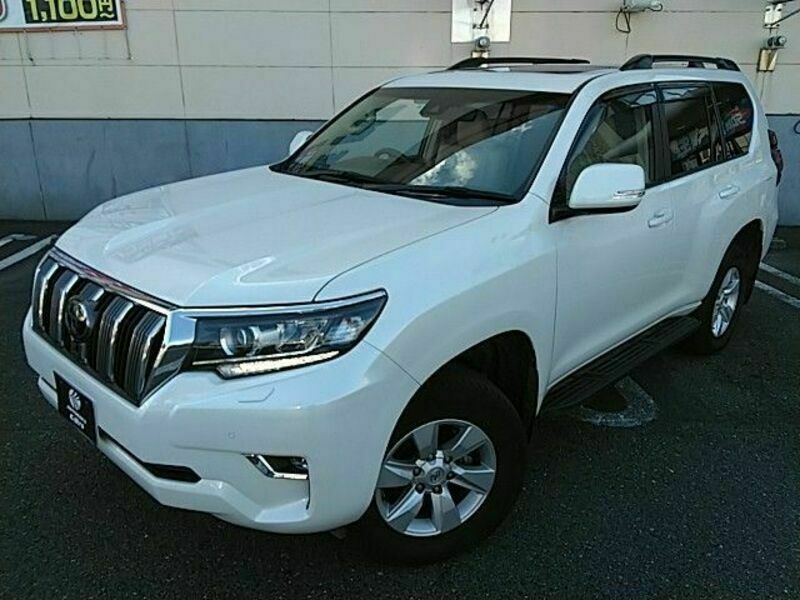 TOYOTA　LAND CRUISER PRADO