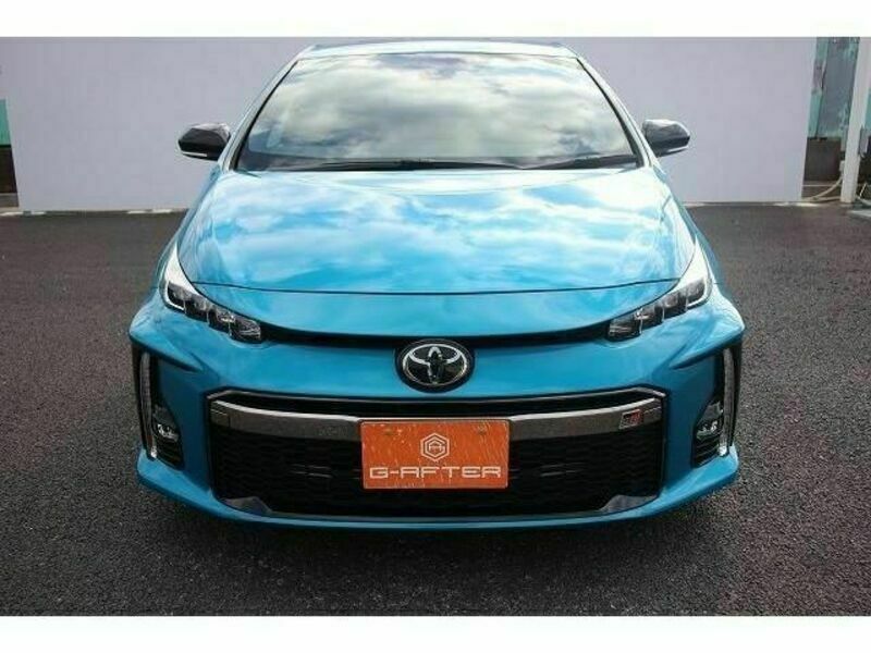 PRIUS PHV-8