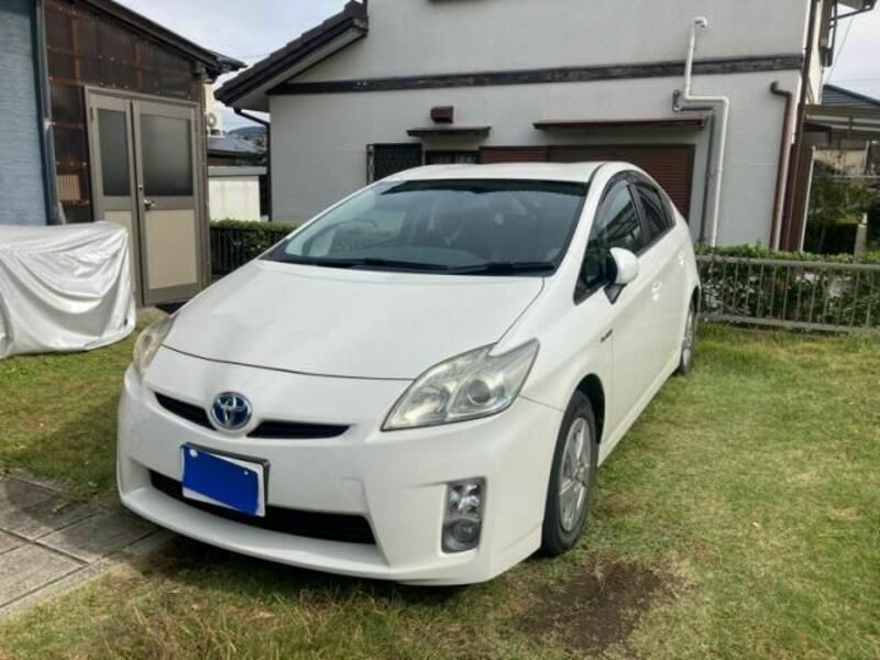 PRIUS-1