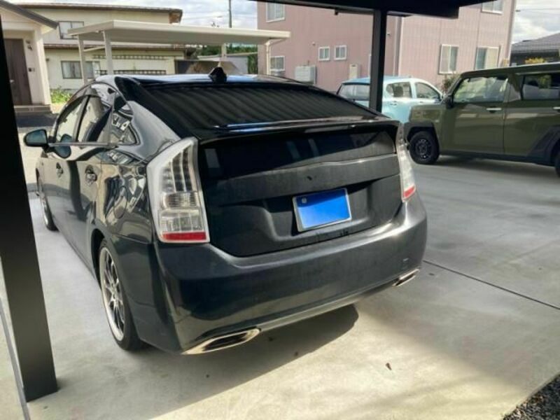 PRIUS-3