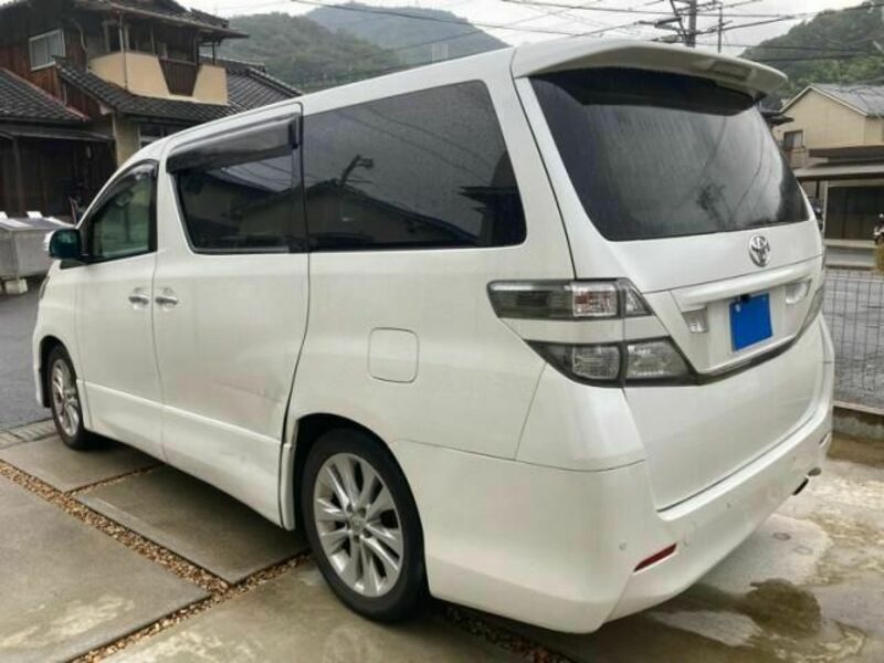 VELLFIRE