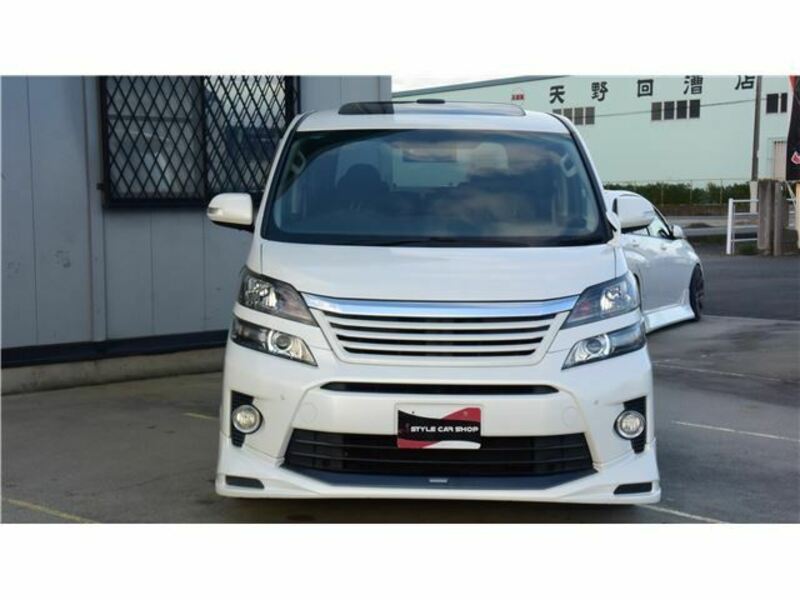 VELLFIRE-1