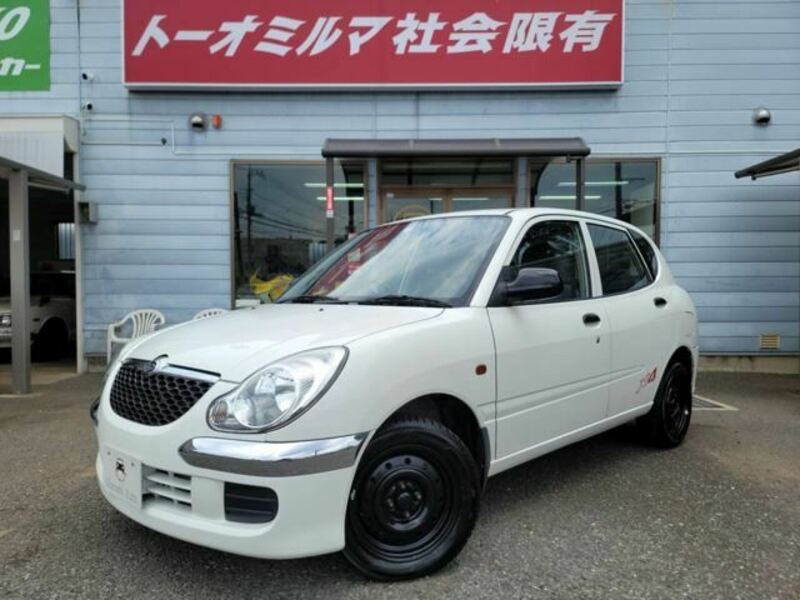 DAIHATSU　STORIA