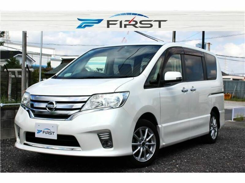 NISSAN　SERENA