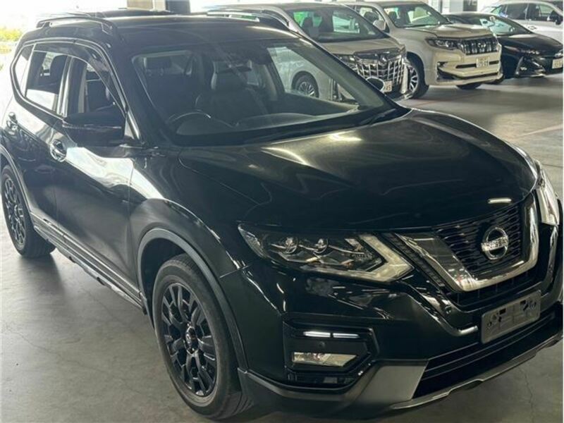 X-TRAIL