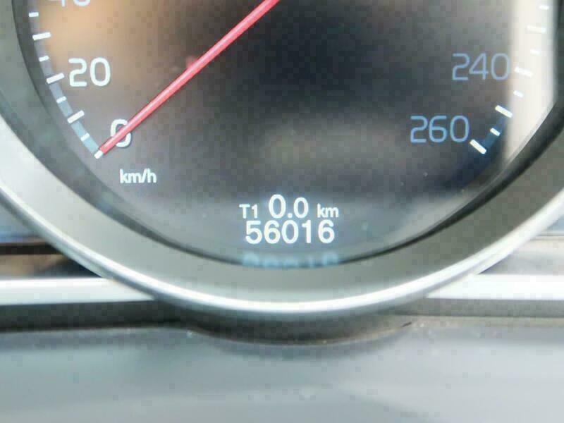 V40