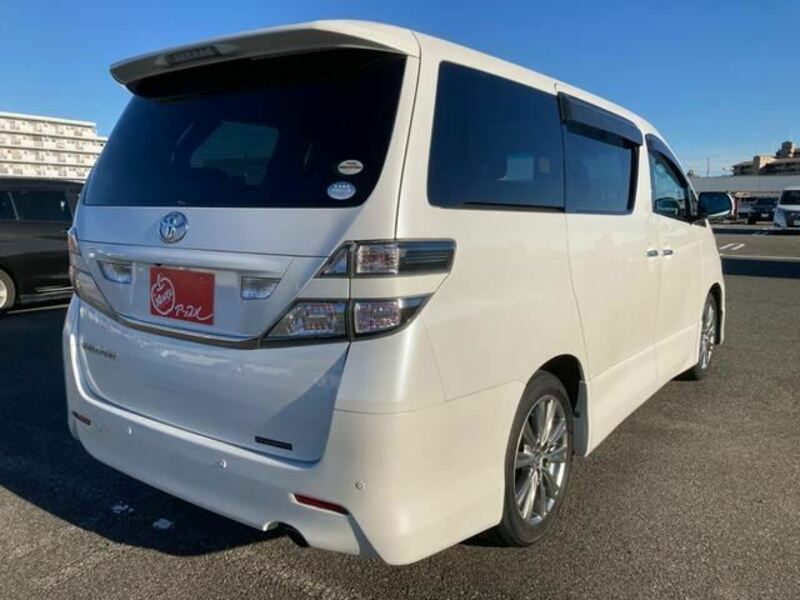 VELLFIRE-7