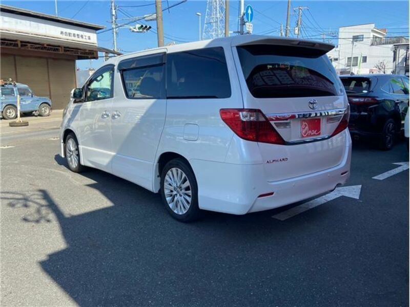 ALPHARD-8