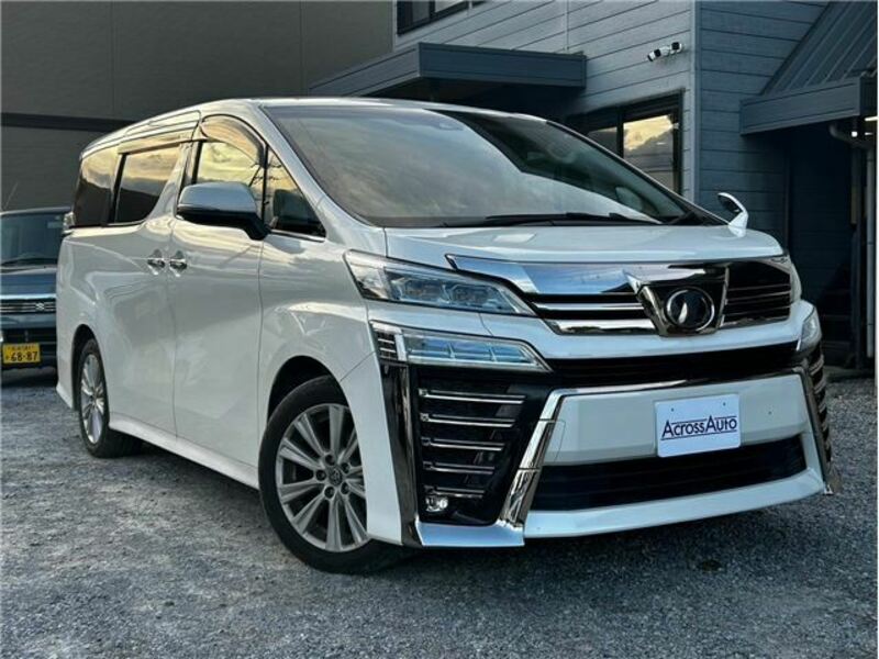 TOYOTA　VELLFIRE