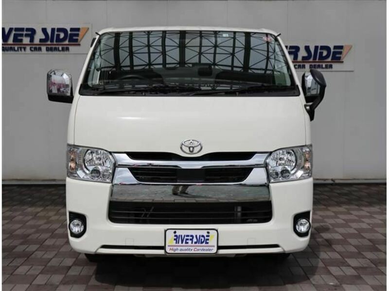 HIACE VAN-18