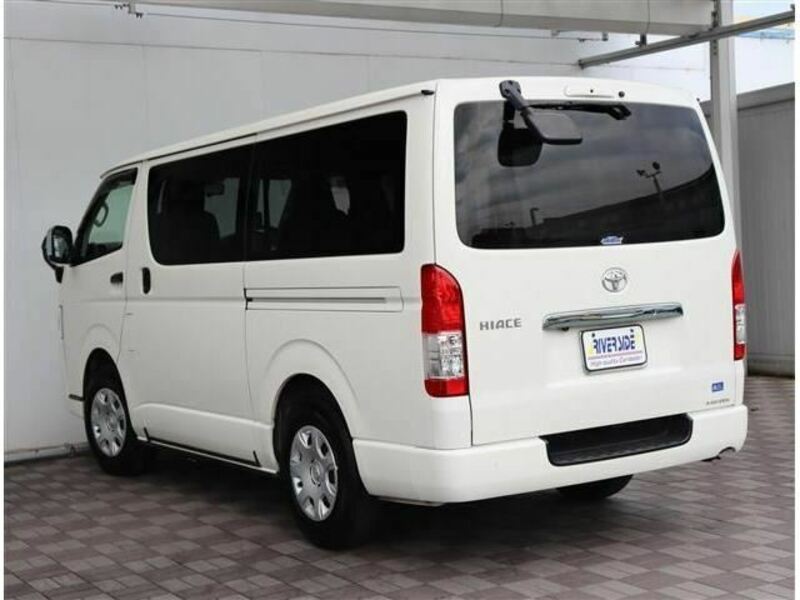 HIACE VAN-21