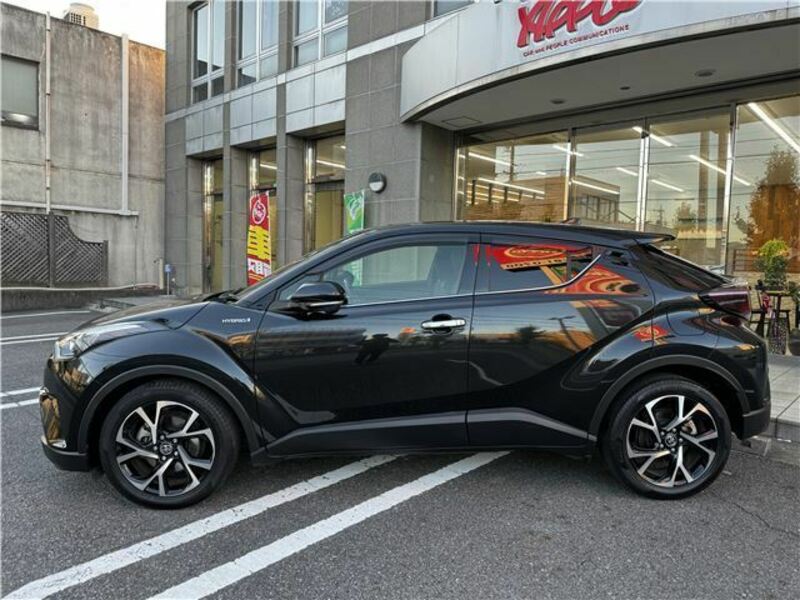 C-HR-4