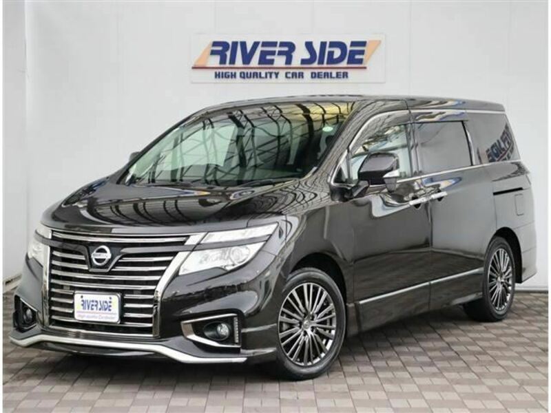 NISSAN　ELGRAND