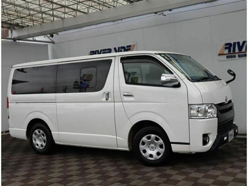 HIACE VAN-16