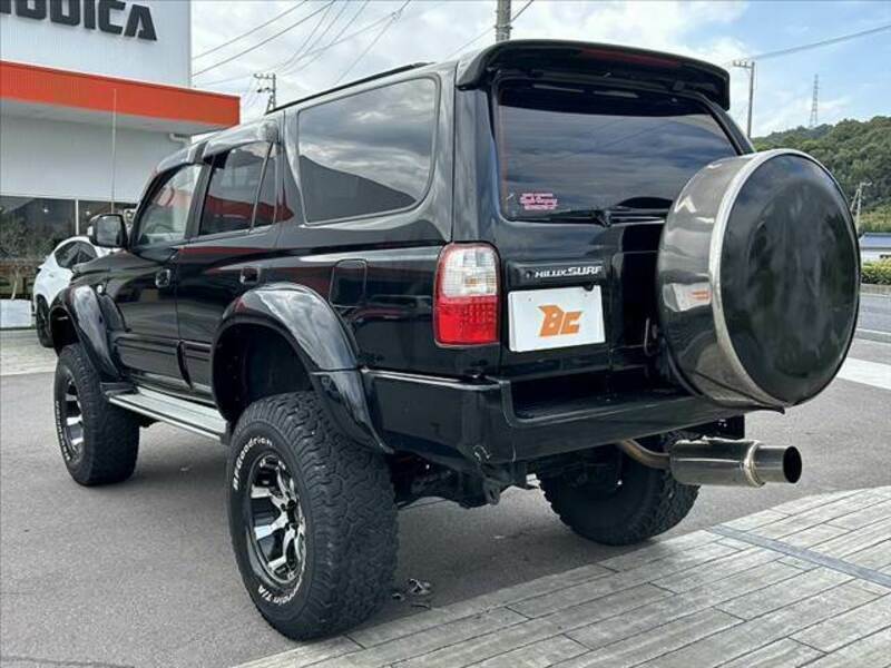 HILUX SURF-12