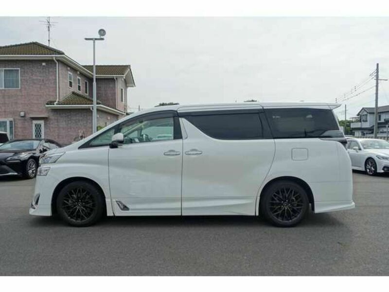 VELLFIRE-3