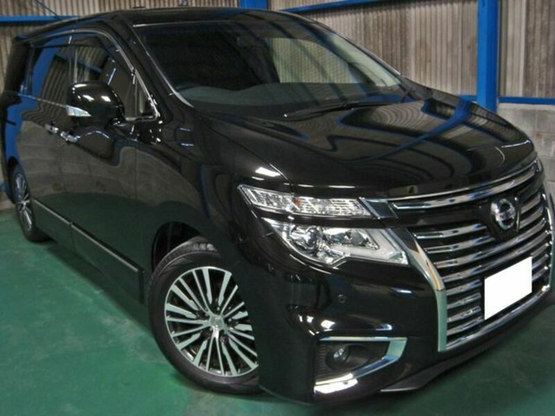 NISSAN　ELGRAND