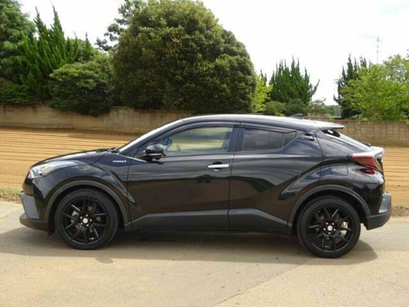 C-HR-4