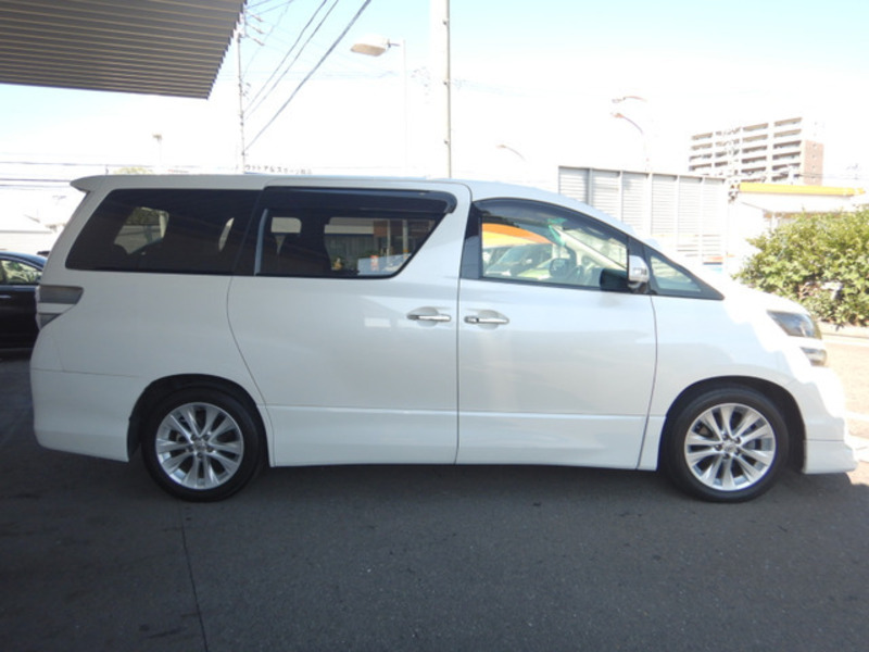 VELLFIRE-5