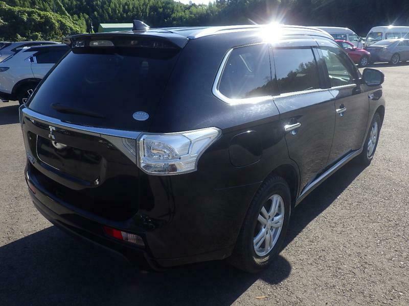 OUTLANDER PHEV-40