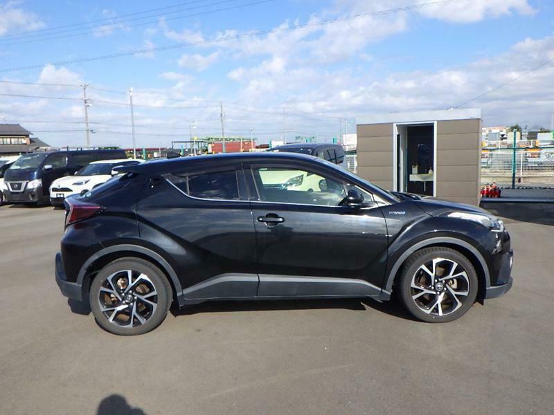 C-HR-32