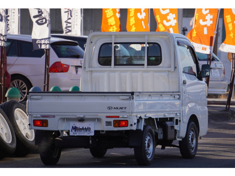 HIJET TRUCK-1