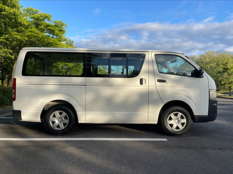 HIACE VAN-14